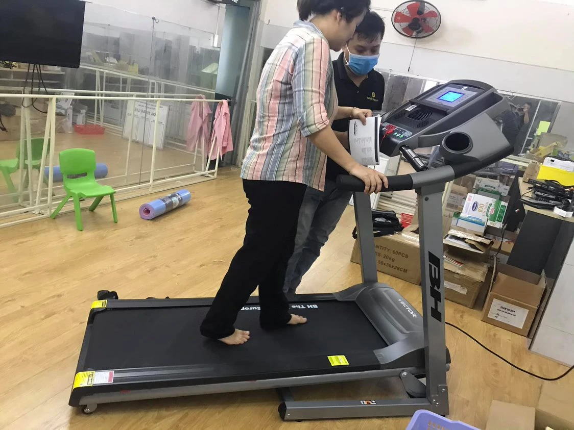 Giảm cân cùng máy chạy bộ