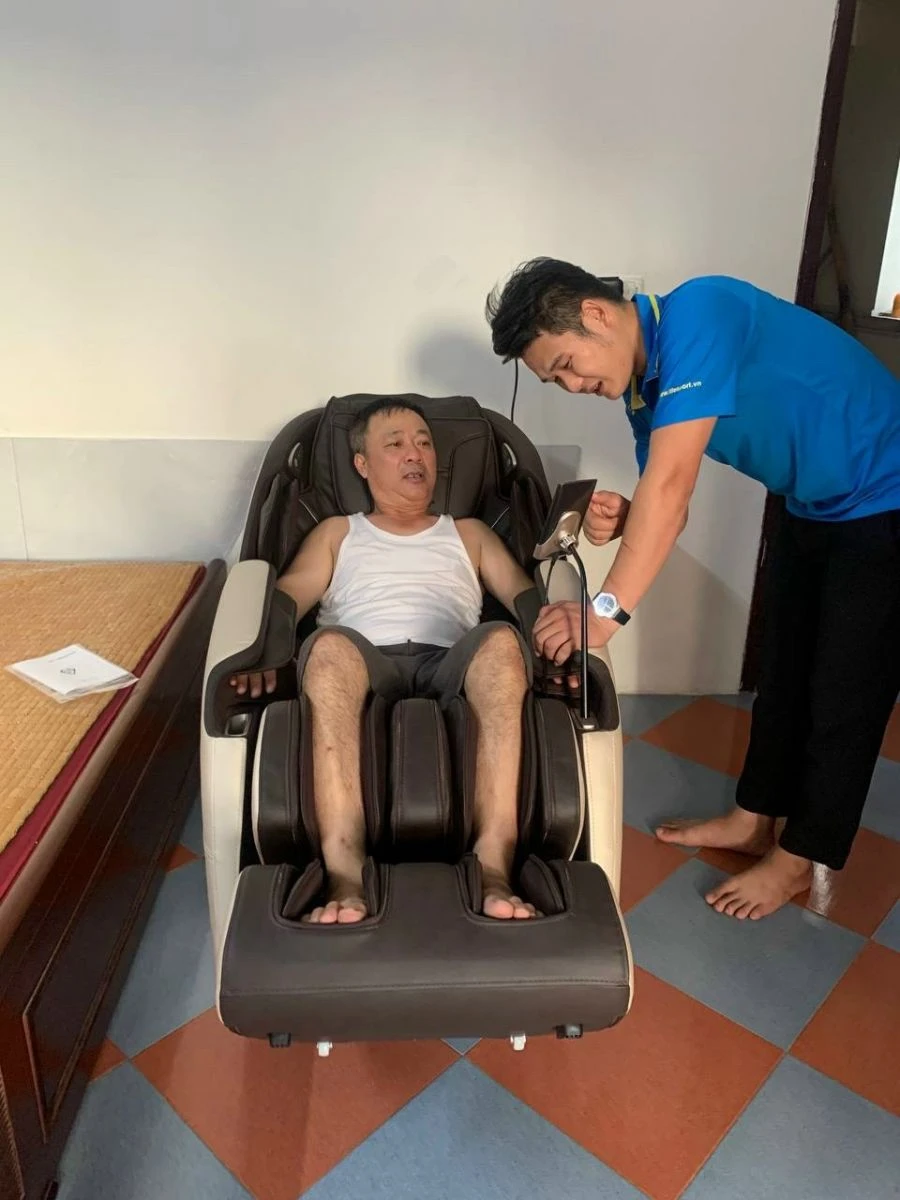 Ghế masage cho người lớn tuổi