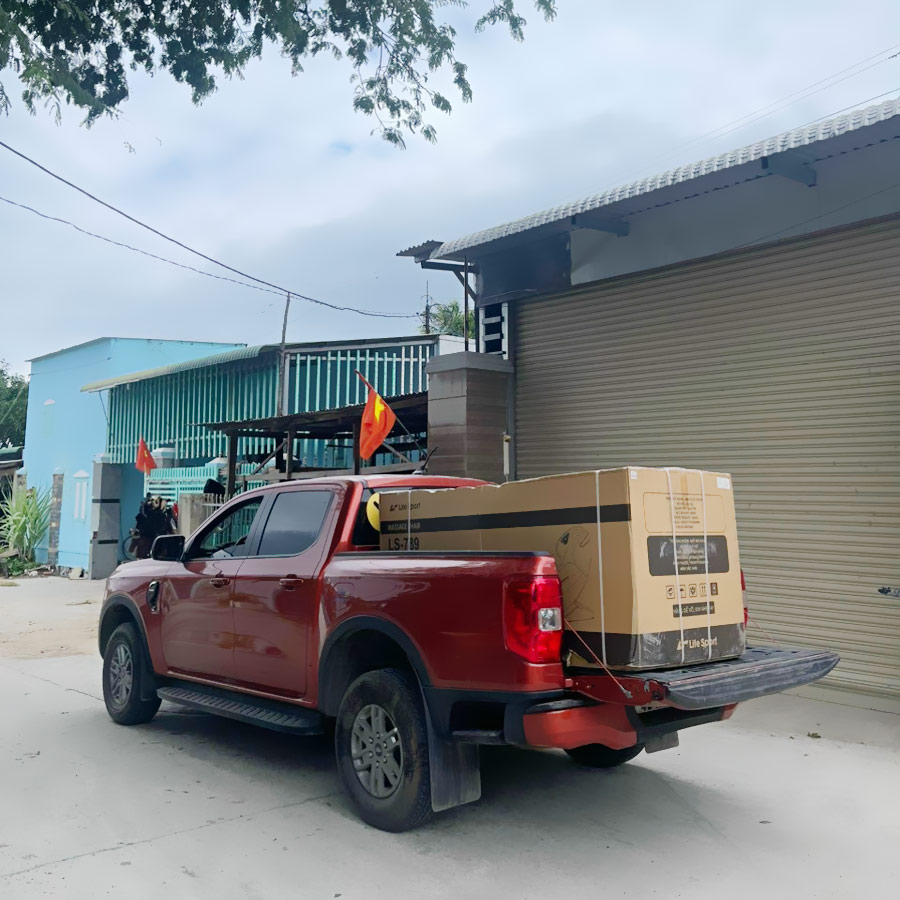 Anh Tân Ở Khánh Hòa Mua Ghế Massage LS-789 Tặng Sinh Nhật Vợ