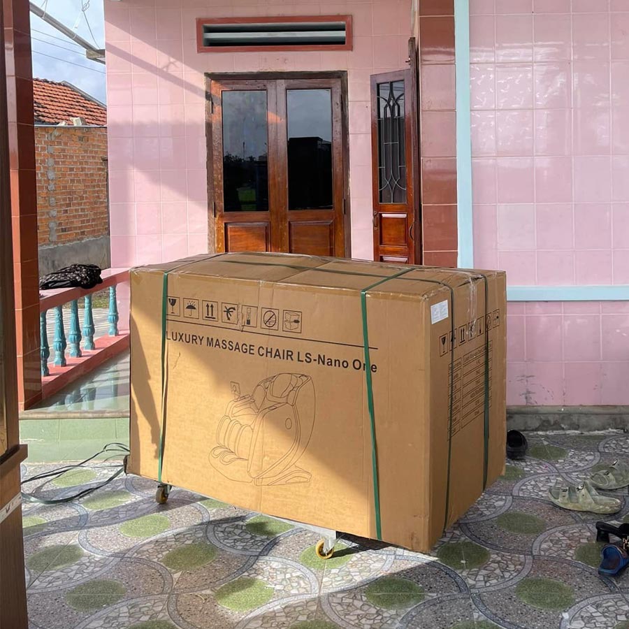 Ghế Massage Lifesport LS-Nano One - Món Quà Sức Khỏe Chị Thu Tại Khánh Hòa Tặng Ba Mẹ