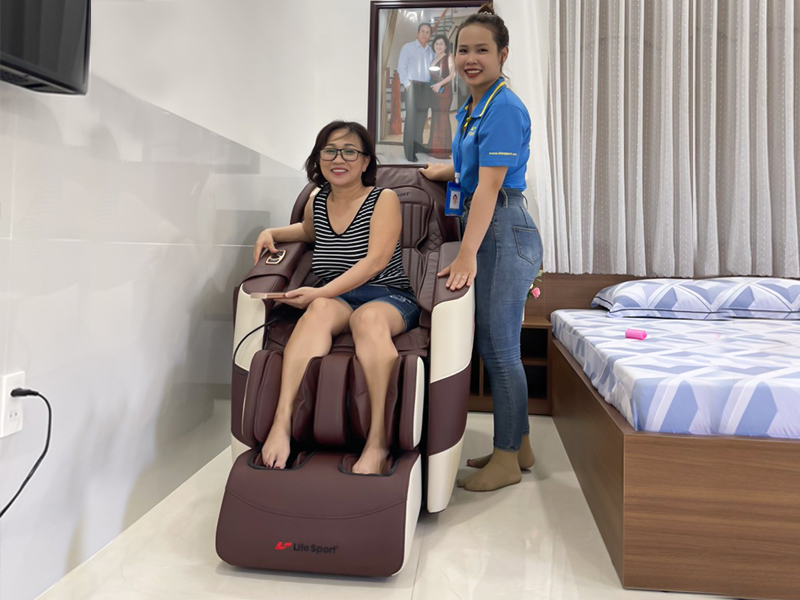 Introducing Lifesport full body massage chair lifesport massage chair 10