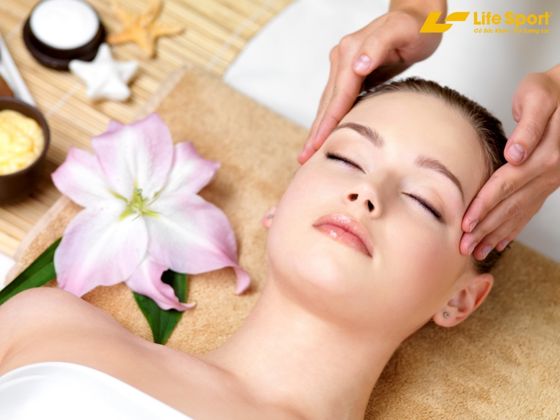 Massage trị liệu giải tỏa căng thẳng tinh thần