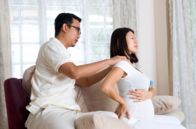 Cách massage lưng cho bà bầu tại nhà