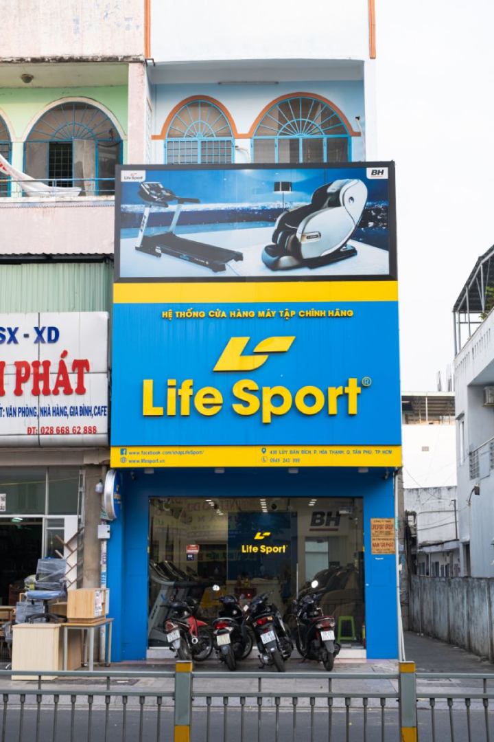 Cửa hàng bán máy chạy bộ Lifesport Tân Phú