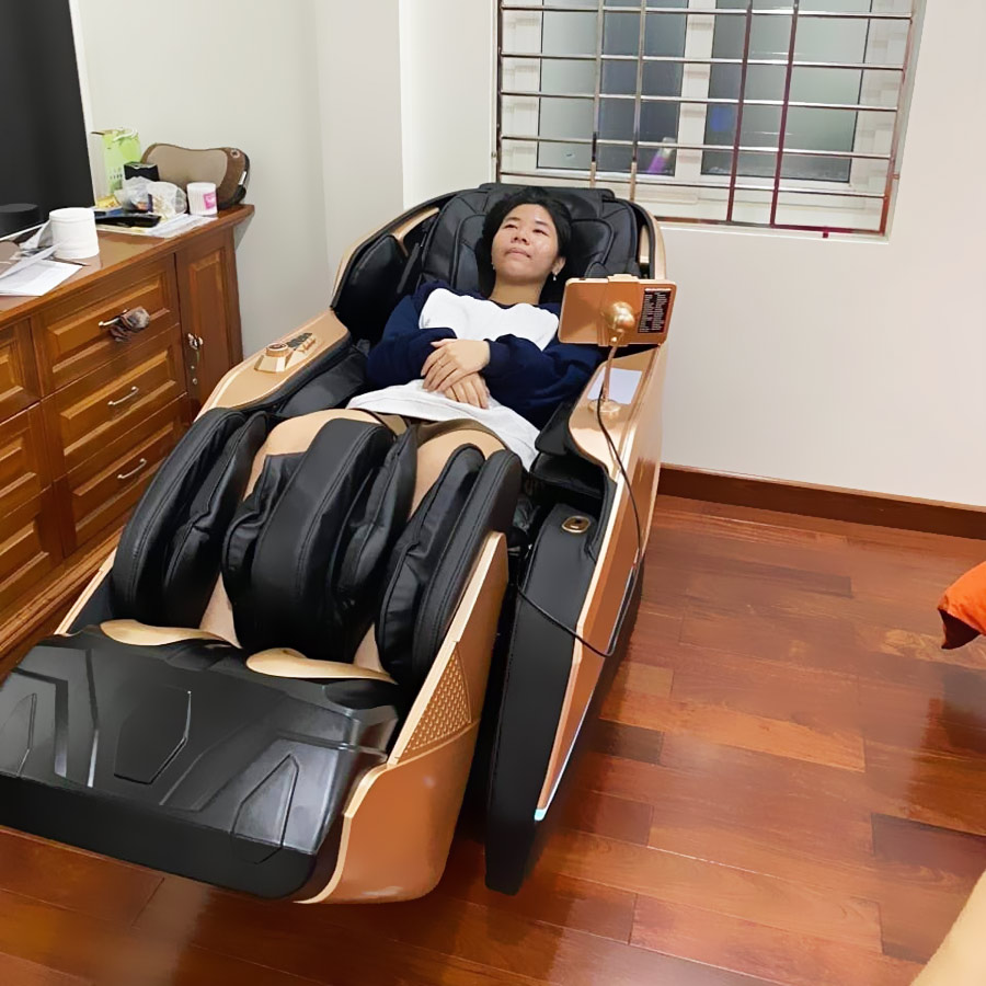 Ghế Massage Lifesport LS-660E - Sự lựa chọn hoàn hảo cho gia đình chị Hảo 