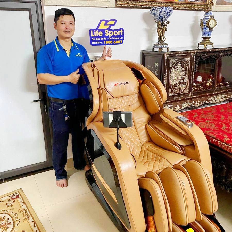 Giao Ghế Massage Lifesport LS-799 Cho Anh Tân Ở Hải Dương