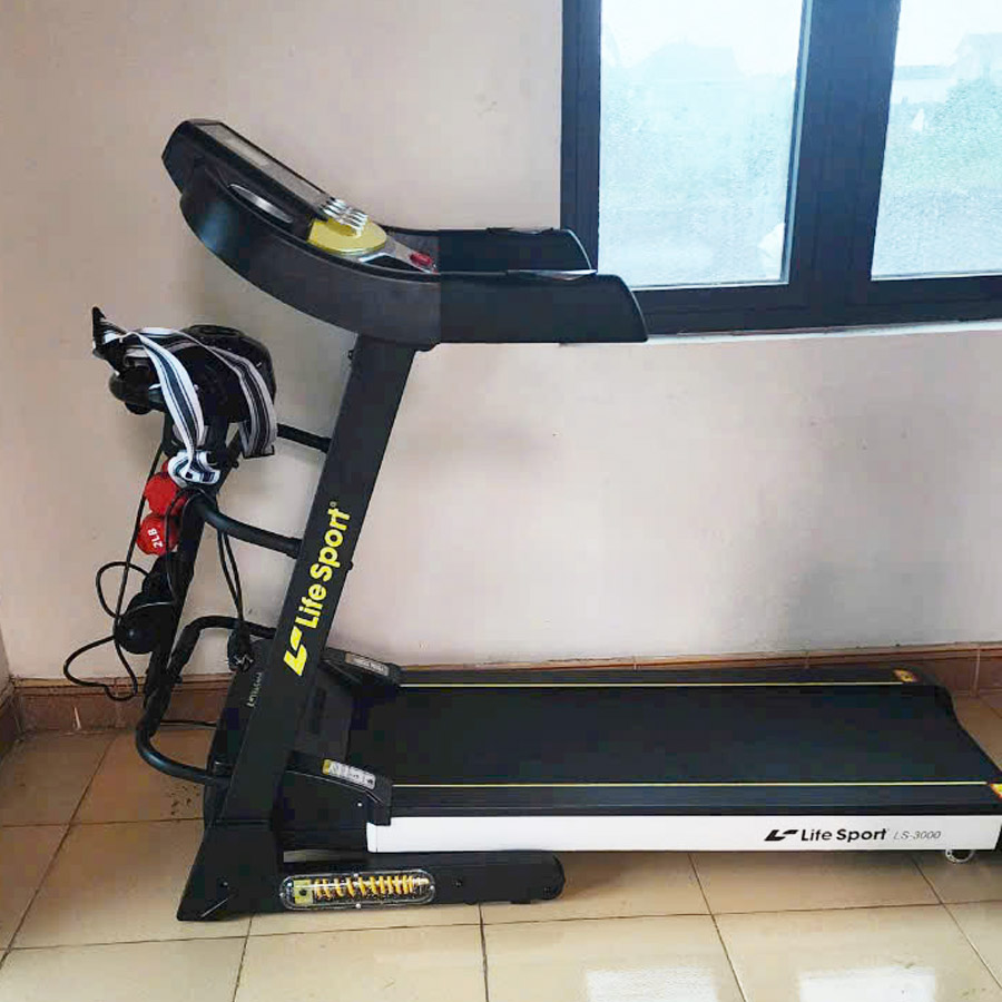 Anh Tân Ở Nghệ An Chọn Mua Máy Chạy Bộ Lifesport LS-3000