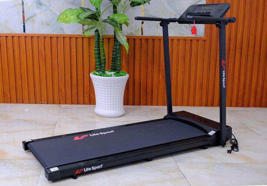 Máy Chạy Bộ Lifesport LS-4 may-chay-bo-lifesport-ls-4-thuc-te