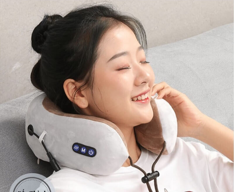 đánh giá máy massage cổ 3d