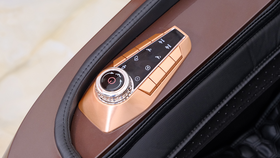 Ghe-massage-Lifesport-ls-379-thuc-te