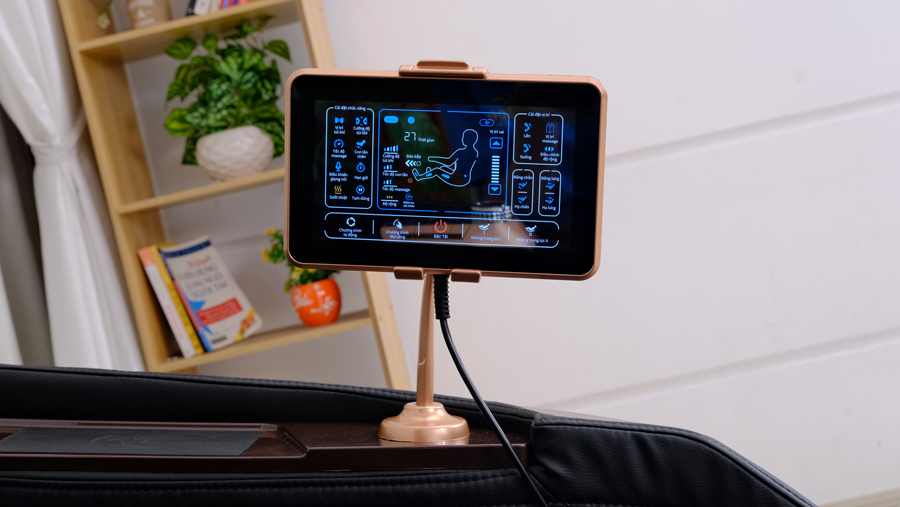 Ghe-massage-Lifesport-ls-379-thuc-te