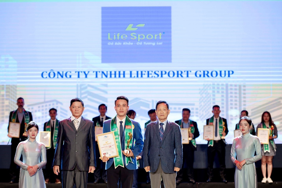 lifesport-ong-to-nganh-ghe-massage-tai-viet-nam